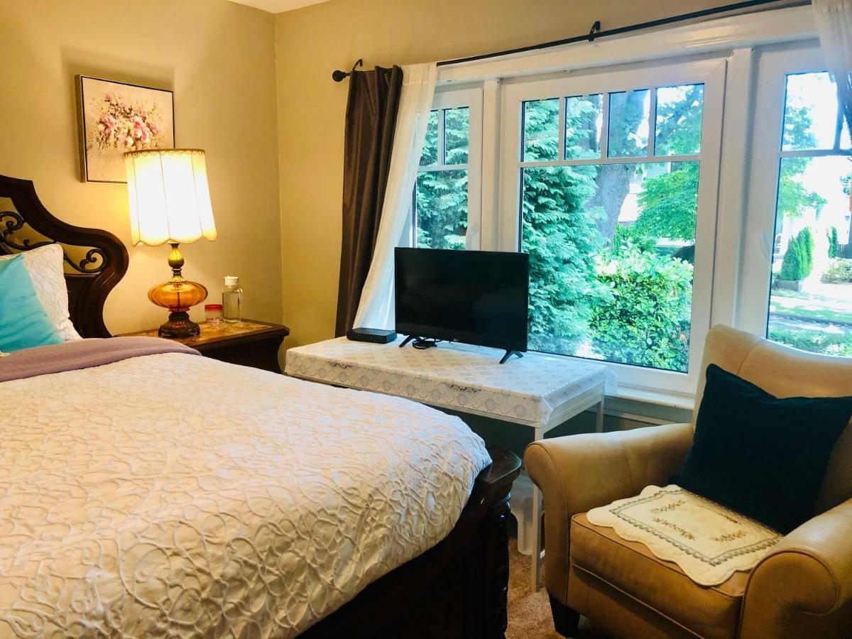 The Sunshine House-Free Parking Bed and Breakfast Βανκούβερ Εξωτερικό φωτογραφία